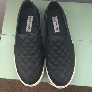 Steve Madden black slip on shoes-box included